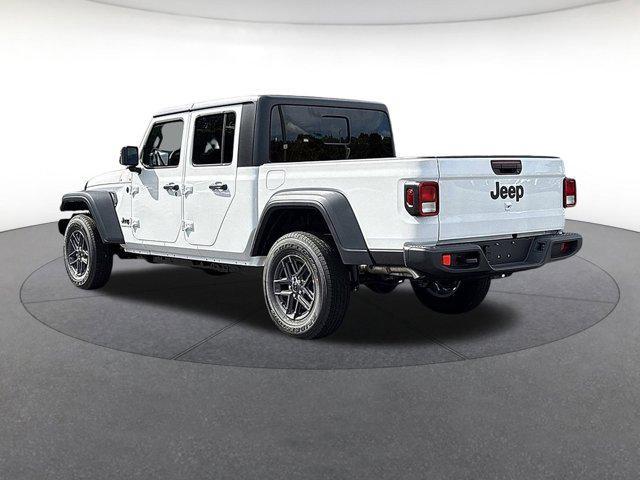 new 2025 Jeep Gladiator car, priced at $40,010