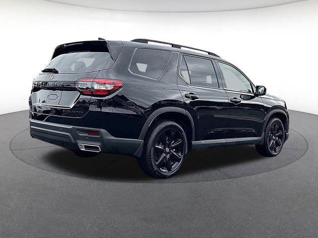 used 2025 Honda Pilot car, priced at $48,945