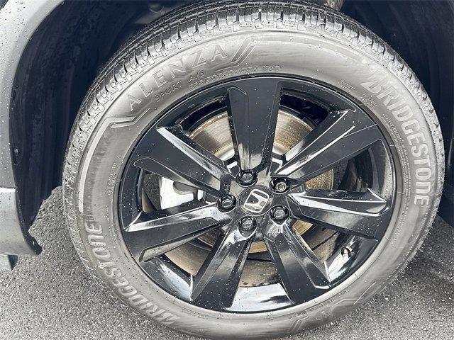 used 2025 Honda Pilot car, priced at $48,945