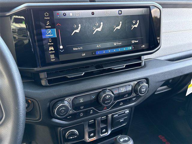 new 2025 Jeep Wrangler car, priced at $34,208