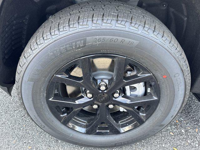 new 2025 Jeep Grand Cherokee L car, priced at $40,323