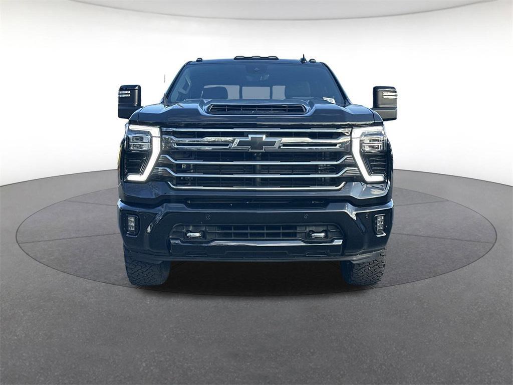 used 2024 Chevrolet Silverado 2500 car, priced at $70,327