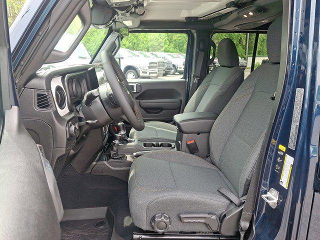 new 2025 Jeep Wrangler car, priced at $42,372