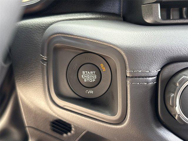 new 2025 Jeep Wrangler car, priced at $73,085