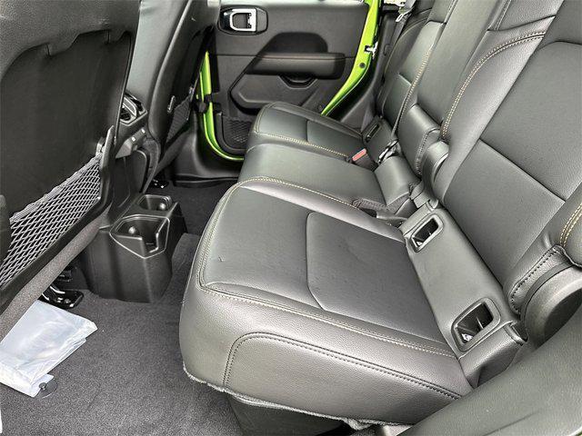 new 2025 Jeep Gladiator car, priced at $45,476