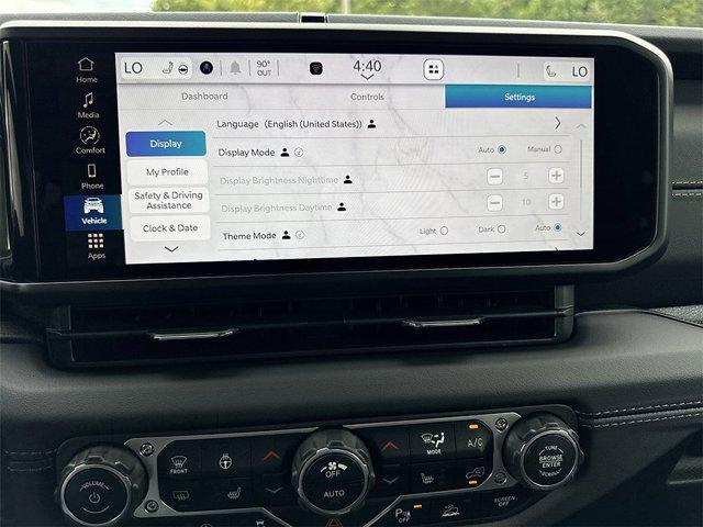 new 2025 Jeep Gladiator car, priced at $45,476