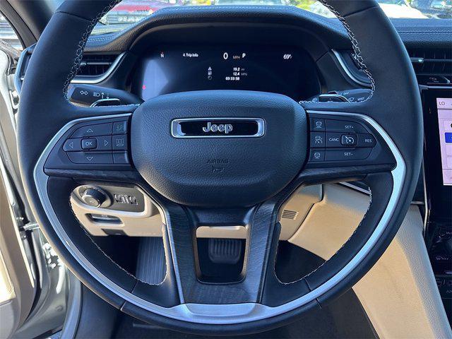 new 2025 Jeep Grand Cherokee L car, priced at $42,175