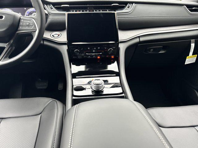 new 2025 Jeep Grand Cherokee L car, priced at $45,399