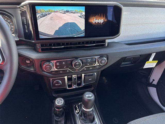 new 2025 Jeep Wrangler car, priced at $46,452