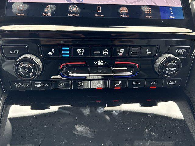 new 2025 Jeep Grand Cherokee car, priced at $47,977