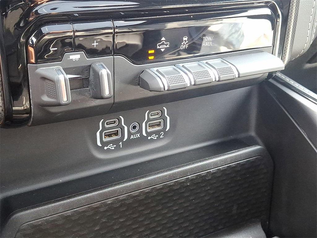 used 2024 Ram 1500 car, priced at $48,672