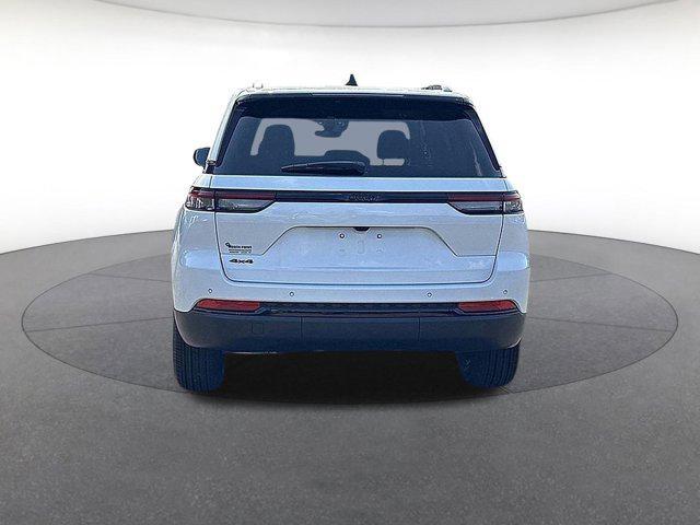 new 2025 Jeep Grand Cherokee car, priced at $37,021