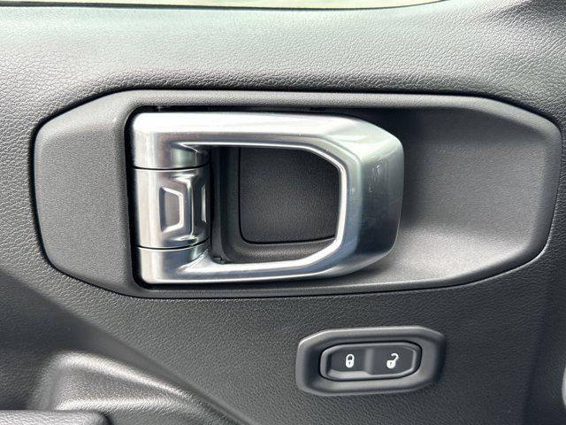 new 2025 Jeep Wrangler car, priced at $33,417