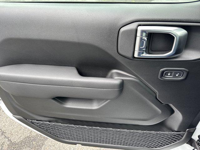 new 2025 Jeep Wrangler car, priced at $33,417