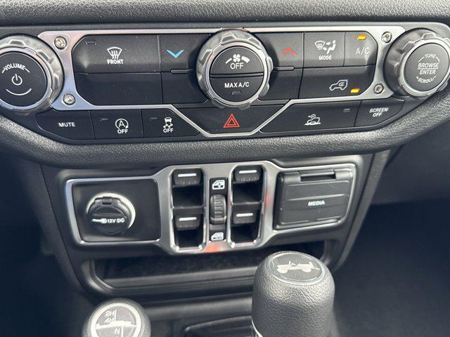 new 2025 Jeep Wrangler car, priced at $33,417