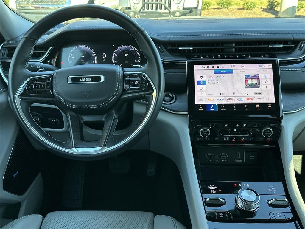 used 2022 Jeep Grand Cherokee car, priced at $34,383