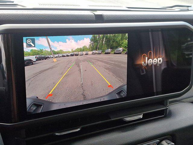 new 2025 Jeep Gladiator car, priced at $43,770