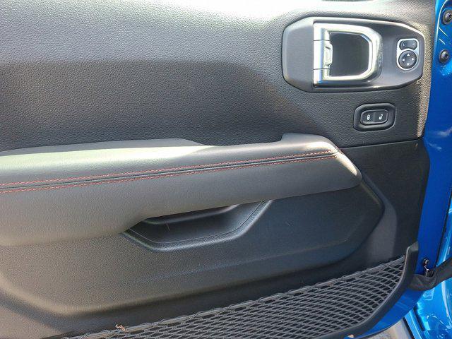 new 2025 Jeep Gladiator car, priced at $48,645