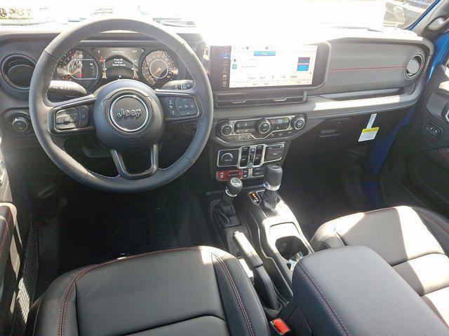 new 2025 Jeep Gladiator car, priced at $48,645