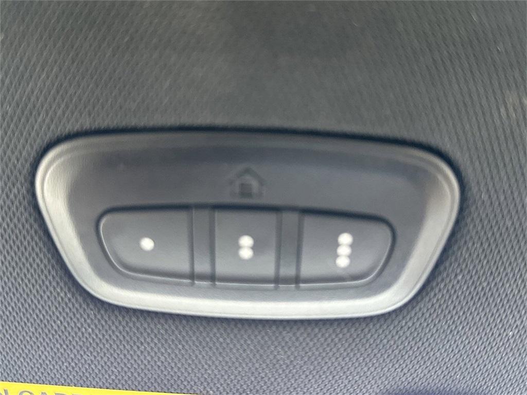 used 2024 Jeep Grand Cherokee car, priced at $31,162