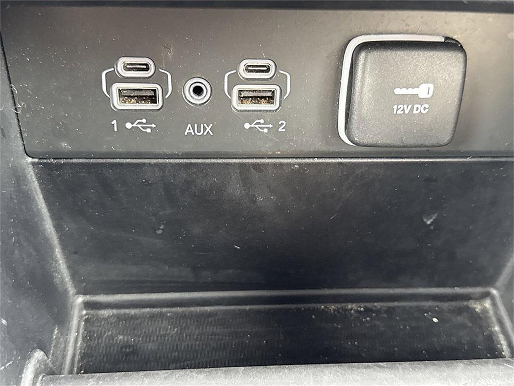 used 2024 Jeep Grand Cherokee car, priced at $31,162