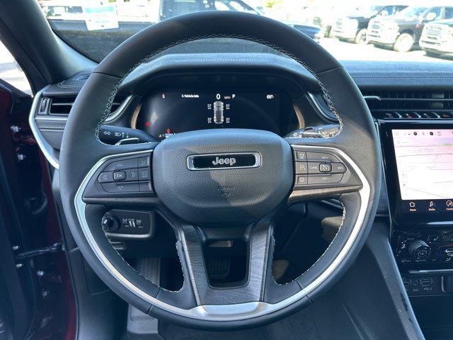 new 2025 Jeep Grand Cherokee car, priced at $42,817