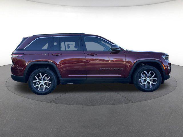 new 2025 Jeep Grand Cherokee car, priced at $42,817