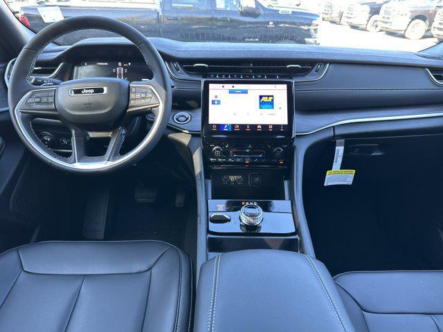 new 2025 Jeep Grand Cherokee car, priced at $42,817