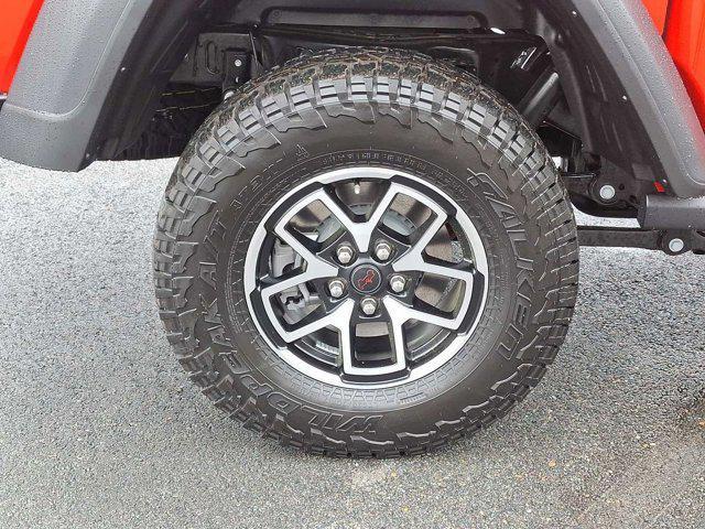 new 2025 Jeep Gladiator car, priced at $48,645