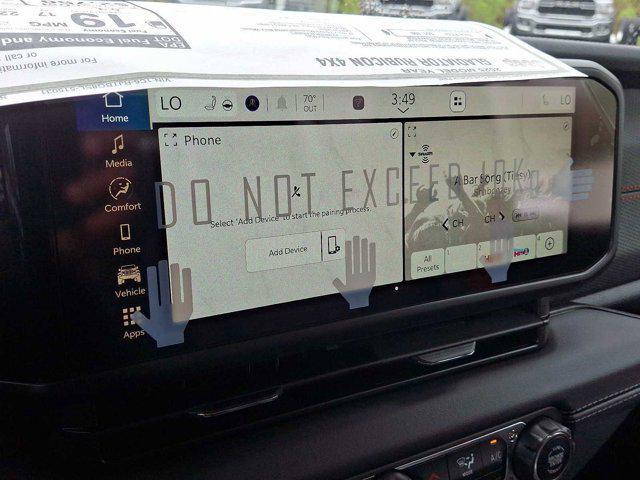 new 2025 Jeep Gladiator car, priced at $48,645