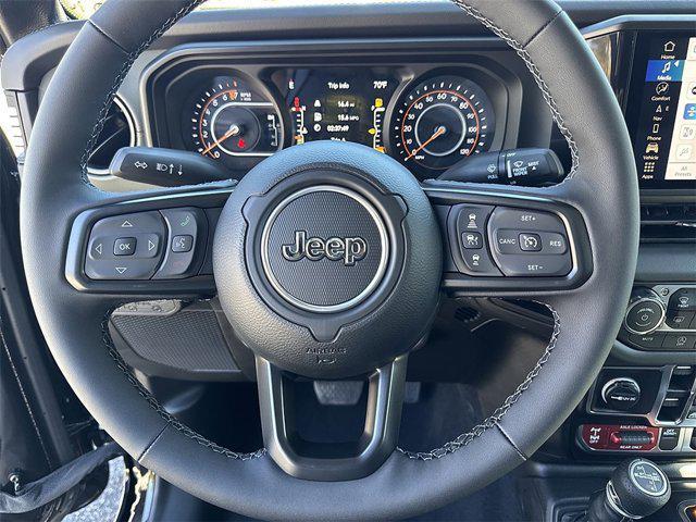 new 2025 Jeep Gladiator car, priced at $53,653