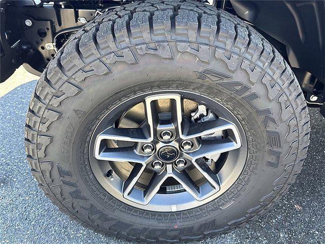 new 2025 Jeep Gladiator car, priced at $53,653