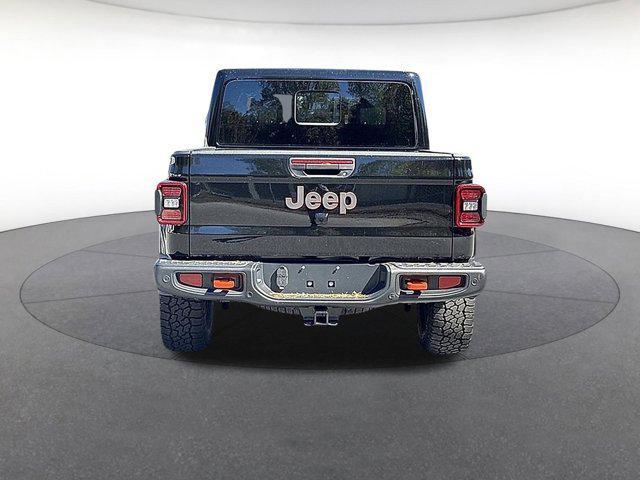 new 2025 Jeep Gladiator car, priced at $53,653