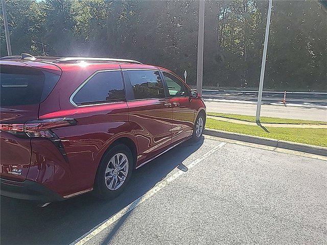 used 2022 Toyota Sienna car, priced at $37,850