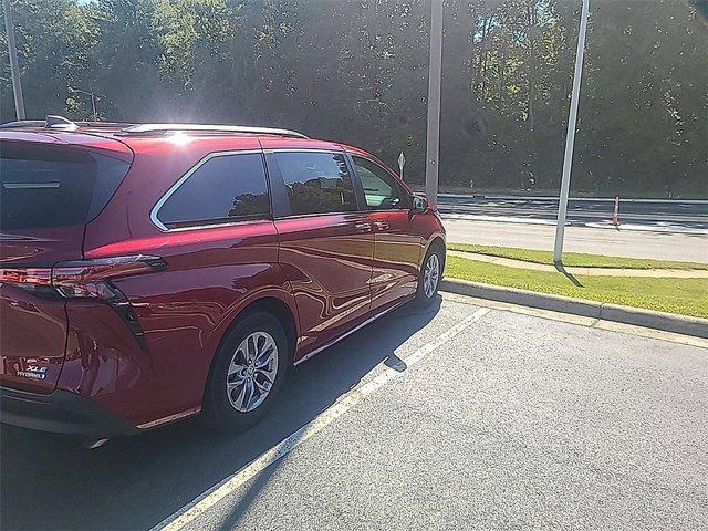 used 2022 Toyota Sienna car, priced at $37,850