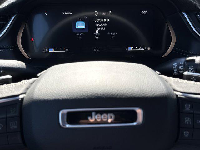 new 2025 Jeep Grand Cherokee car, priced at $32,542