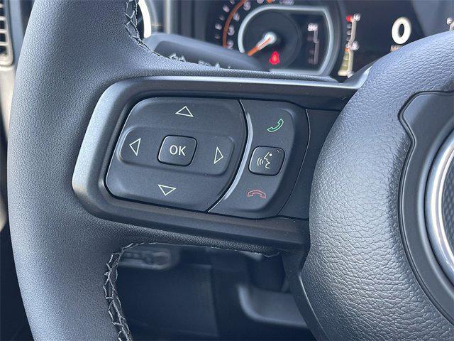 new 2025 Jeep Gladiator car, priced at $45,142