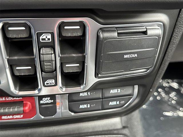 new 2025 Jeep Gladiator car, priced at $50,868