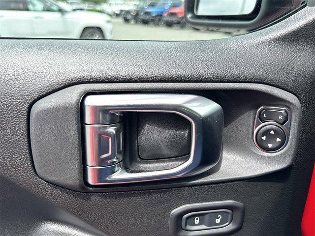 new 2025 Jeep Gladiator car, priced at $50,868