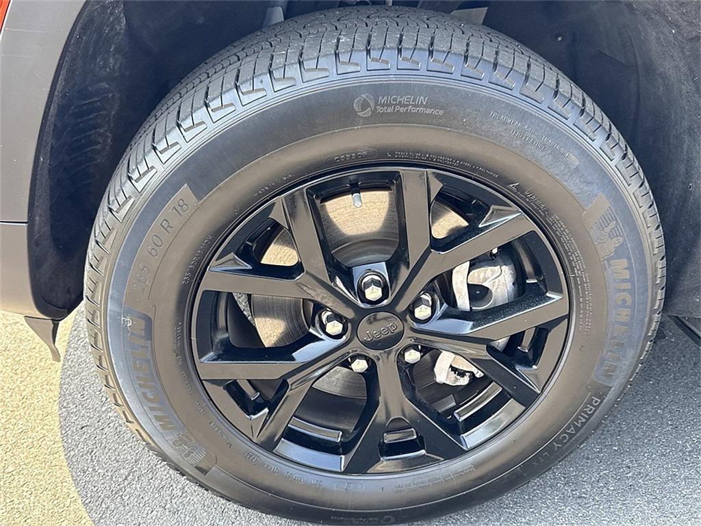 used 2024 Jeep Grand Cherokee L car, priced at $26,499