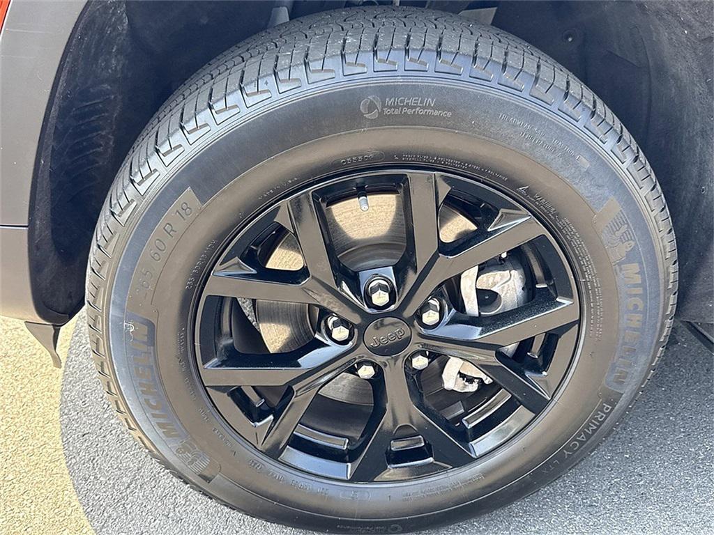 used 2024 Jeep Grand Cherokee L car, priced at $26,499