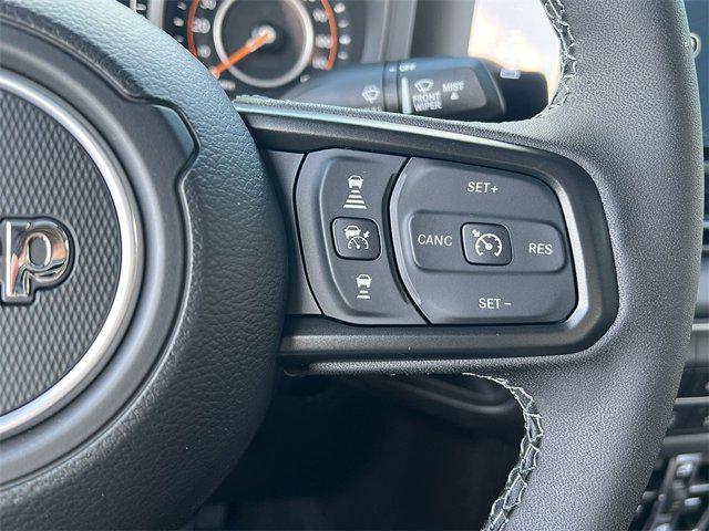 new 2025 Jeep Gladiator car, priced at $54,095