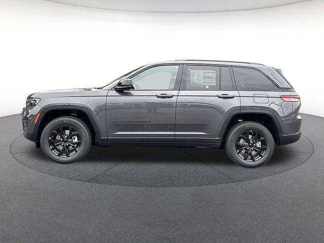 new 2025 Jeep Grand Cherokee car, priced at $39,882