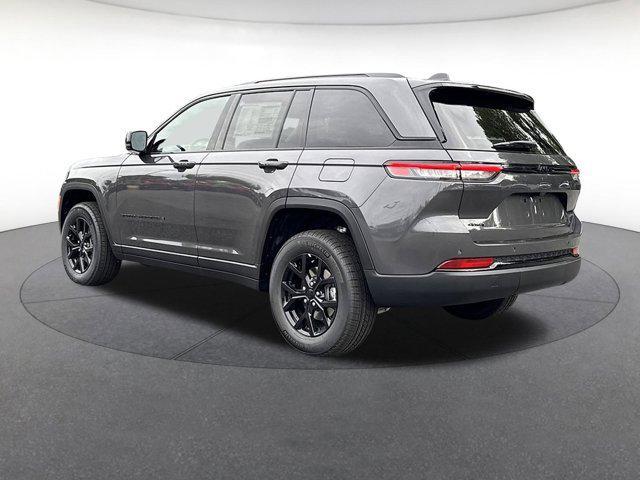 new 2025 Jeep Grand Cherokee car, priced at $39,882