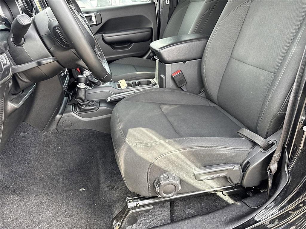 used 2021 Jeep Wrangler Unlimited car, priced at $28,551