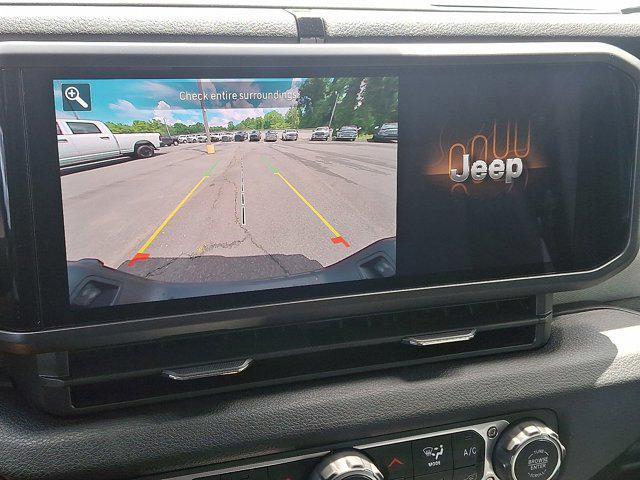 new 2025 Jeep Gladiator car, priced at $44,111