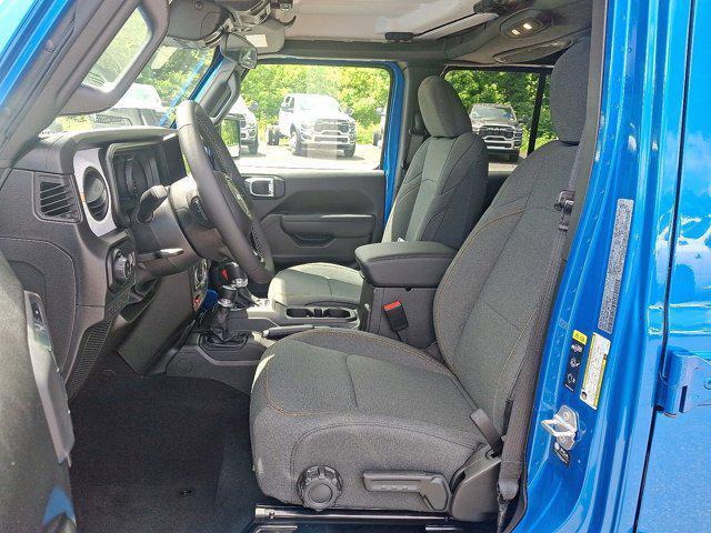 new 2025 Jeep Gladiator car, priced at $44,111