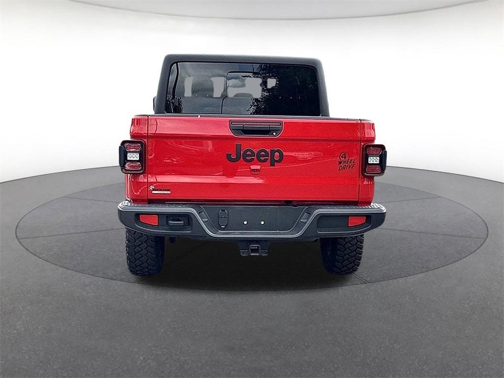 used 2024 Jeep Gladiator car, priced at $35,164