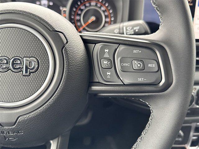 new 2025 Jeep Gladiator car, priced at $48,985