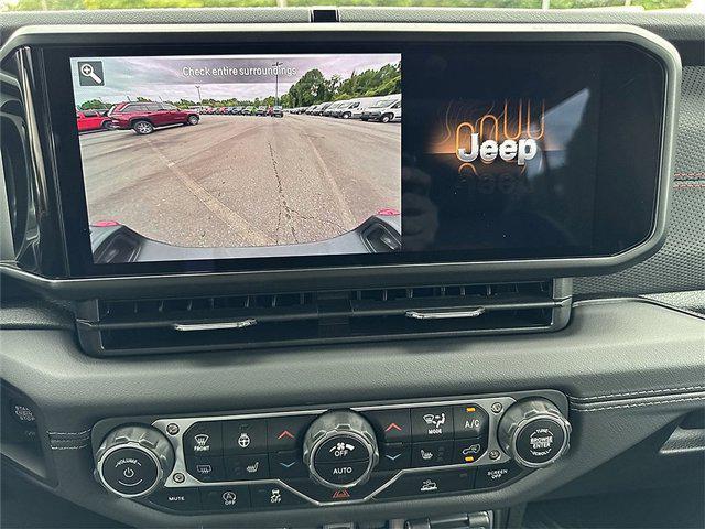 new 2025 Jeep Gladiator car, priced at $48,985